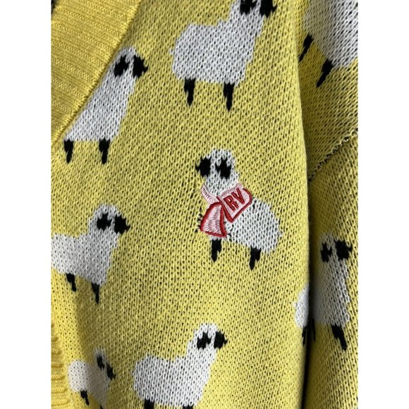 Reclaimed Vintage Lemon Sweater with Monochrome Accents - Picture 7 of 11